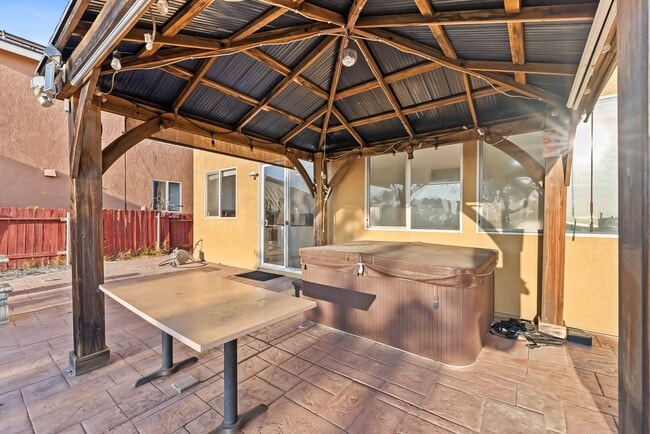 Building Photo - 1564 Clanton Pl