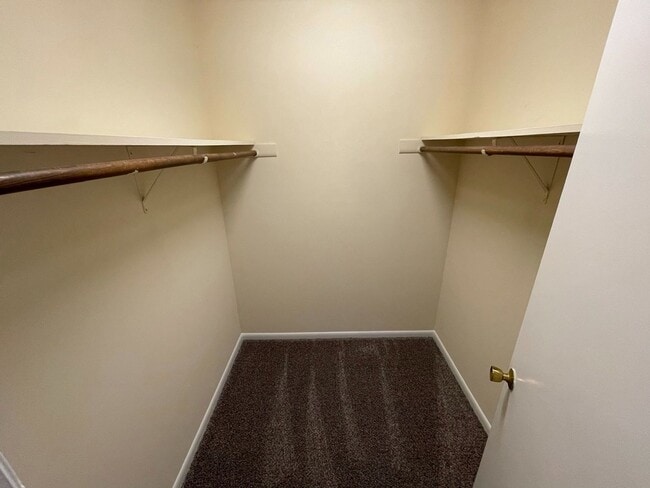 Building Photo - Fantastic 3 bedroom Raleigh Condo