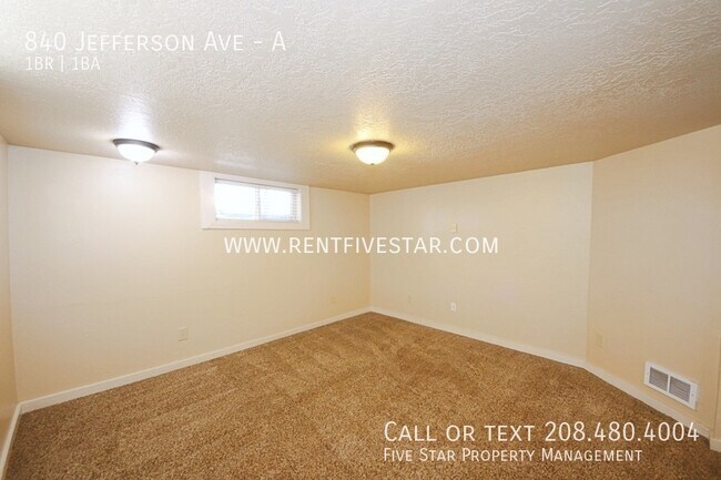 Building Photo - 840 Jefferson Ave