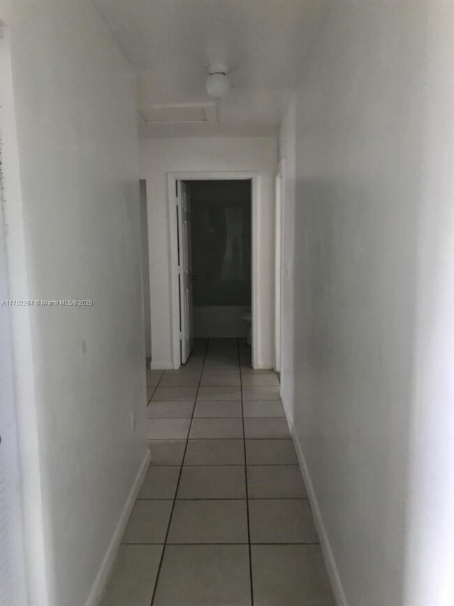 Primary Photo - 26650 SW 138th Ct