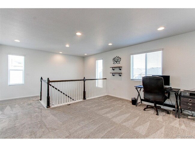 Building Photo - 27330 E 10th Dr