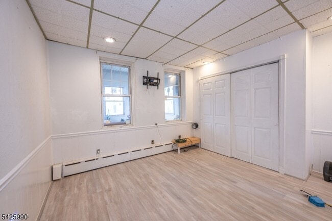 Building Photo - 12 Garfield Ave