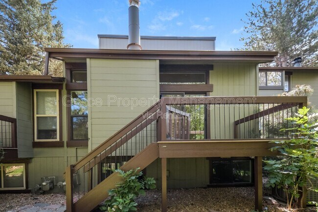 Building Photo - 4608 Greenbriar Ct