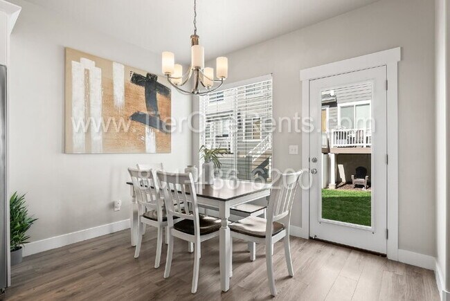 Building Photo - NO DEPOSIT option available for qualified ...