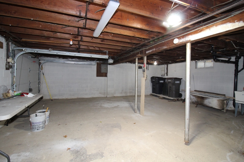 Building Photo - 322 Hays Rd