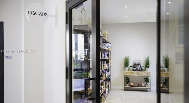 Building Photo - 11200 Biscayne Blvd