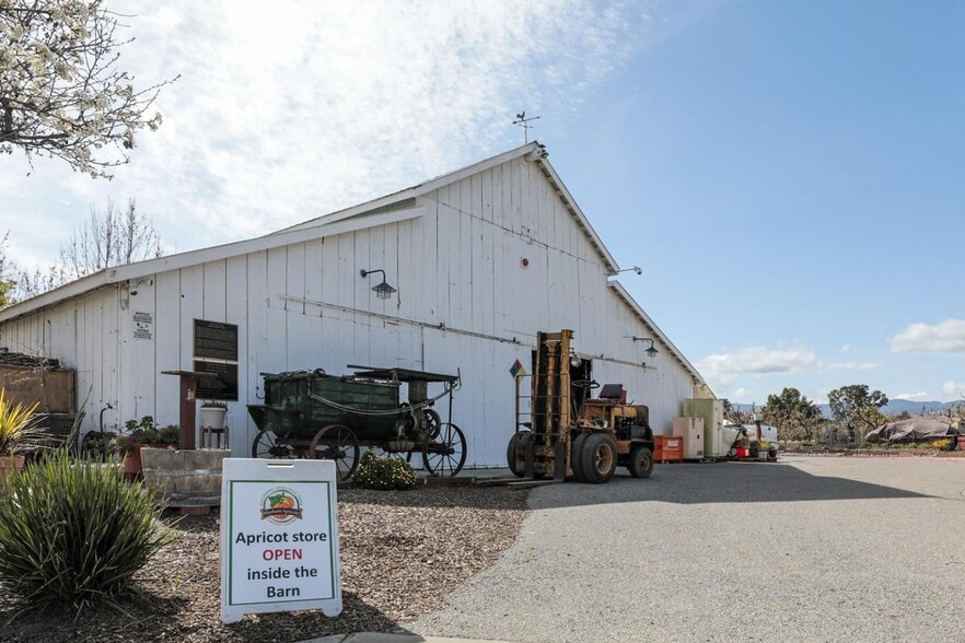 Building Photo - 1248 Crescent Ter