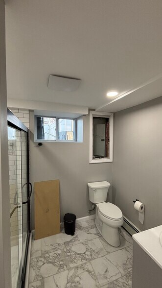 Newly renovated bathroom - 39 S 27th St