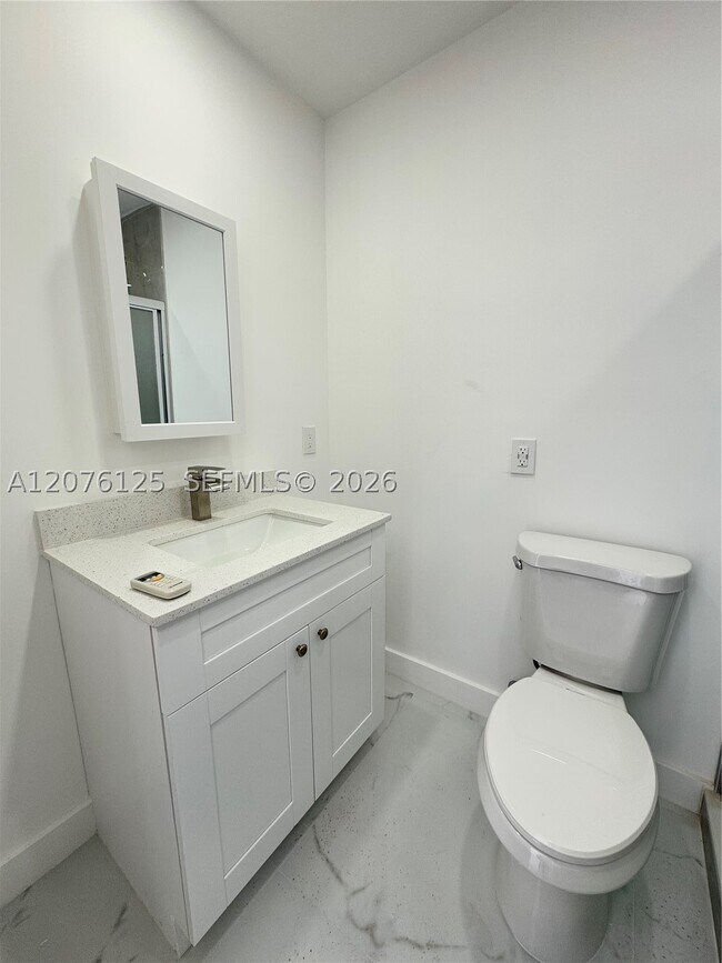 Building Photo - 10330 SW 35th St