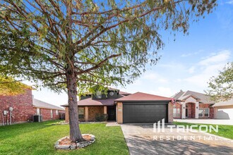 Building Photo - 2243 Pecan Ridge Dr