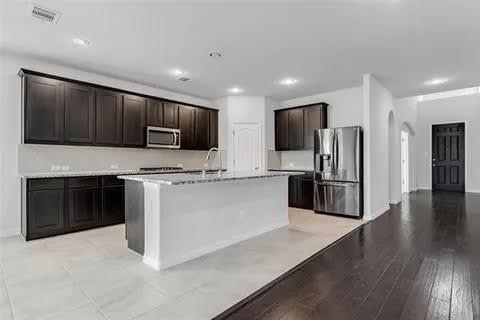 Building Photo - 1719 Indigo Creek Ln