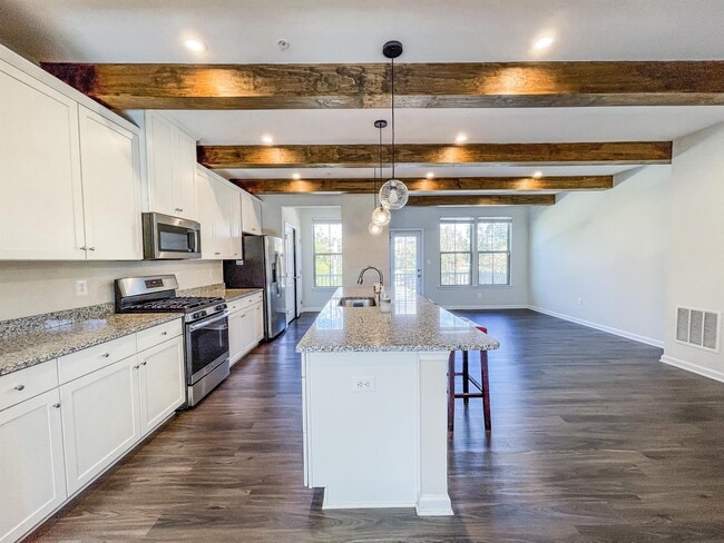 Building Photo - 10132 Dorsey Ln