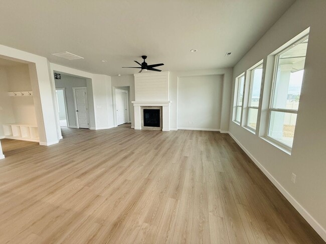 Building Photo - Brand New 4 Bedroom Home for Rent in SW Meridian!