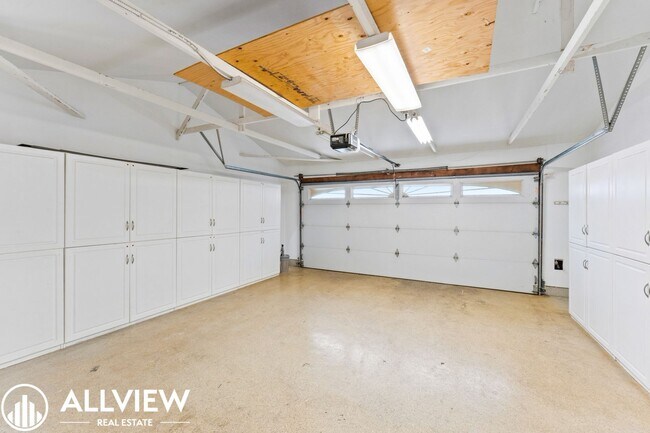 Building Photo - Charming San Juan Capistrano Home with Garage & Modern Amenities