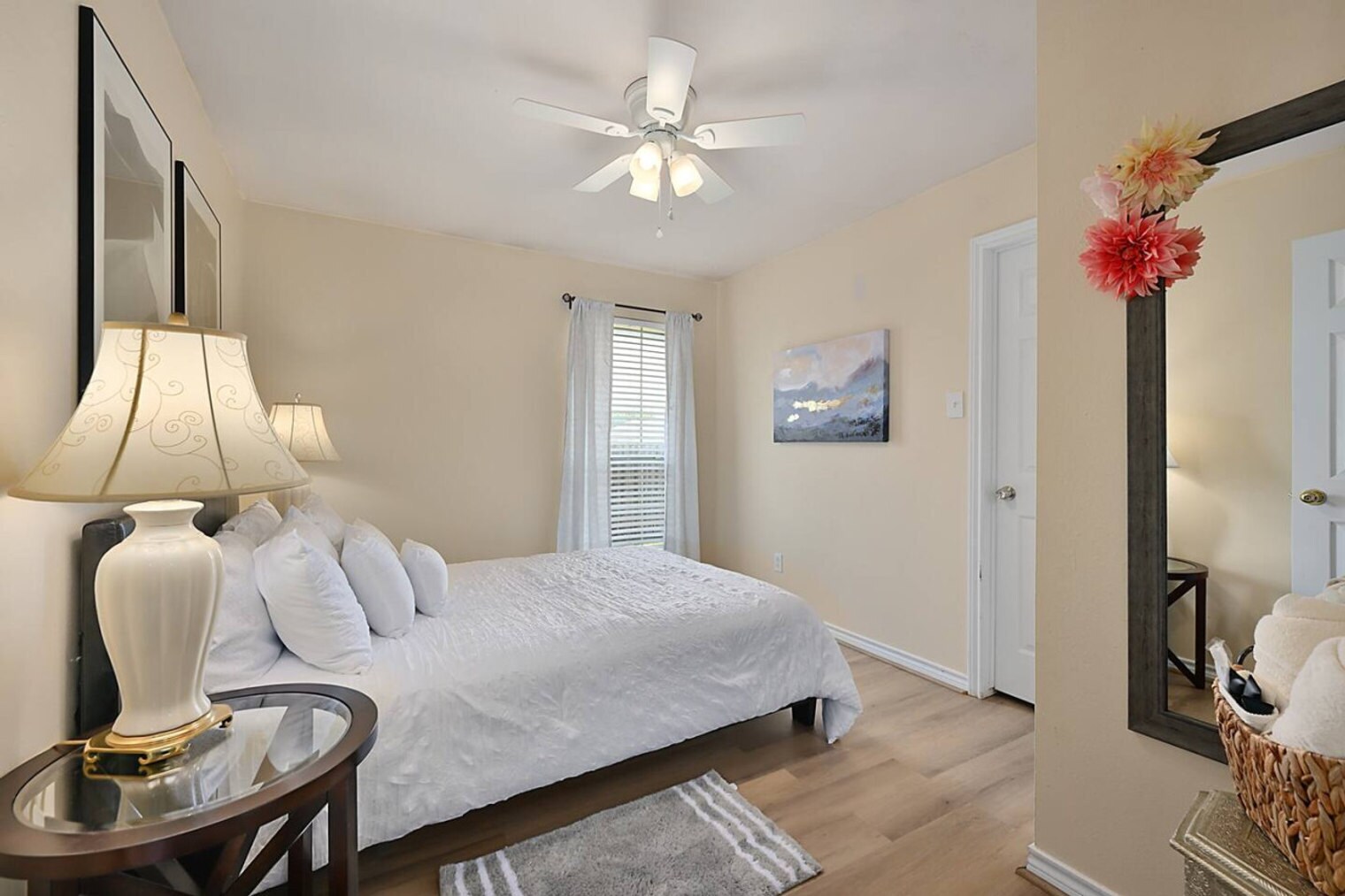 Building Photo - 2015 Colgate Dr