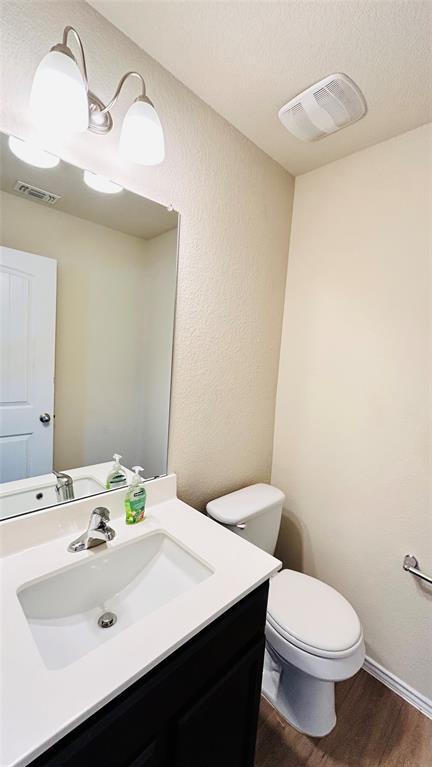 Building Photo - 180 Onna St