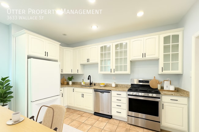 Building Photo - 3633 Wallace St