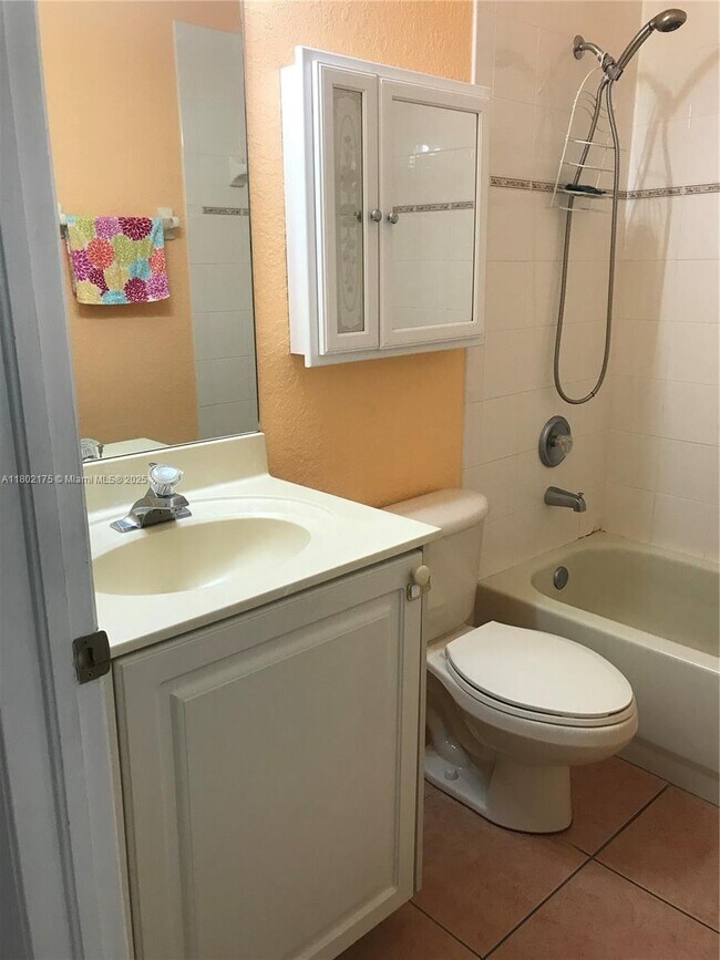 Building Photo - 17044 SW 137th Ct