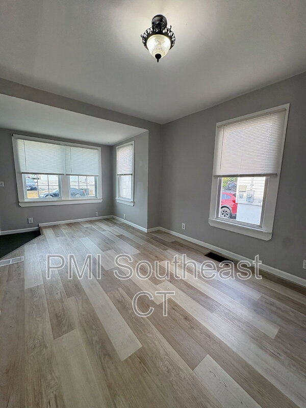 Building Photo - 43-45 Denison Ave
