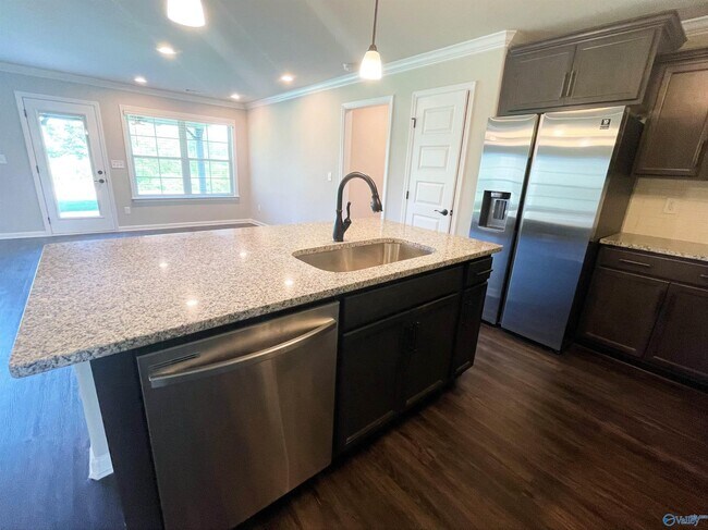 Building Photo - 126 Beaver Brook Pl