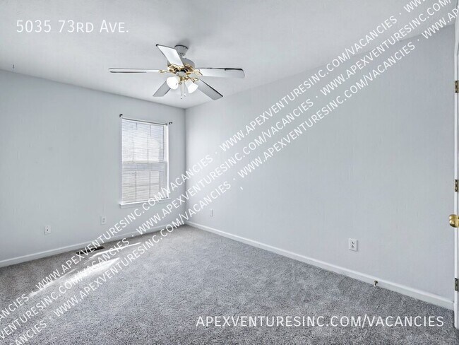 Building Photo - 5035 73rd Ave