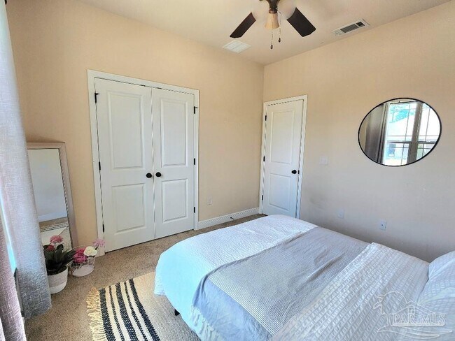 Building Photo - 10733 Trailblazer Wy