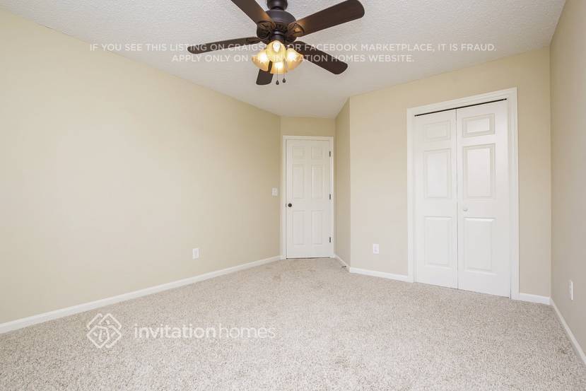 Building Photo - 918 Feather Creek Ln