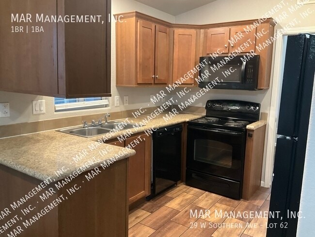 Building Photo - 29 W Southern Ave