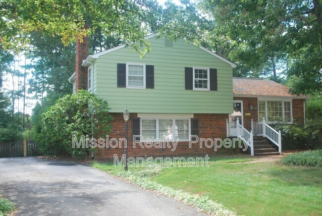 Primary Photo - 7107 Galax Rd