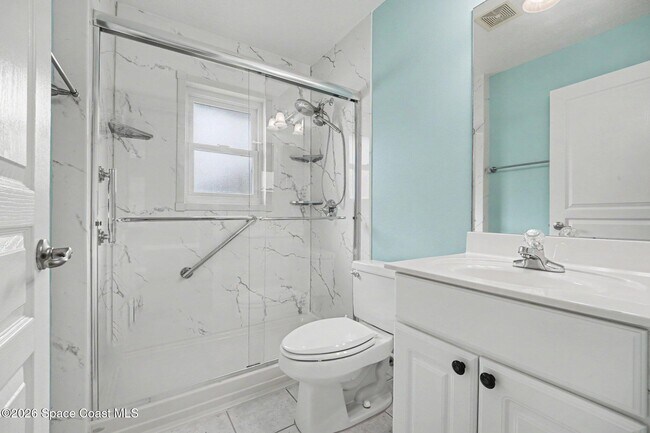 Building Photo - 2553 Christopher Dr