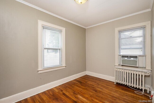 Building Photo - 23 Rosebud Ave