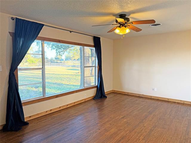 Building Photo - 1017 County Rd 914A