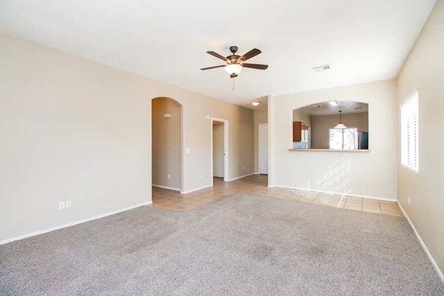 Building Photo - 903 W St Kateri Ave