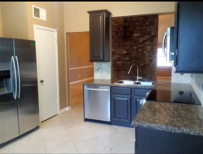 Building Photo - 7414 Seton Lake Dr