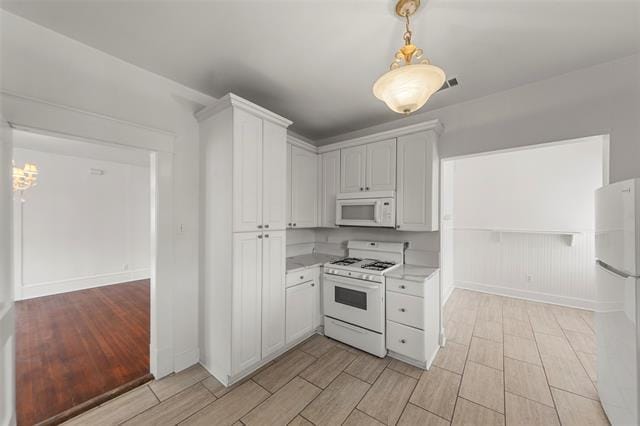 Building Photo - 4615 Gaston Ave