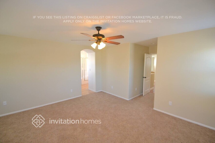 Building Photo - 9167 S Cullen Wy
