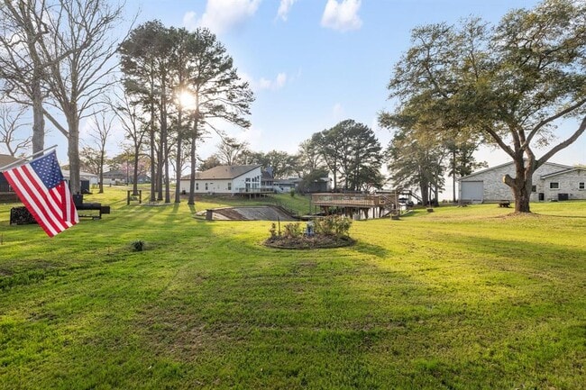 Building Photo - 308 Indian Shore