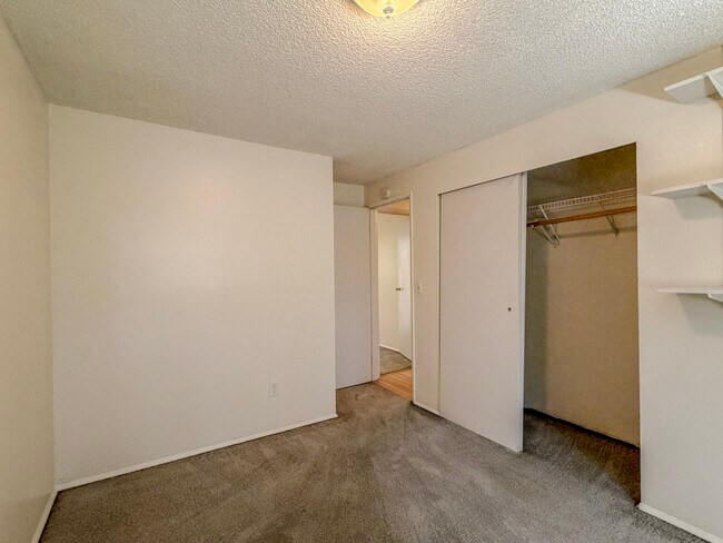 Building Photo - 21726 58th Ave W
