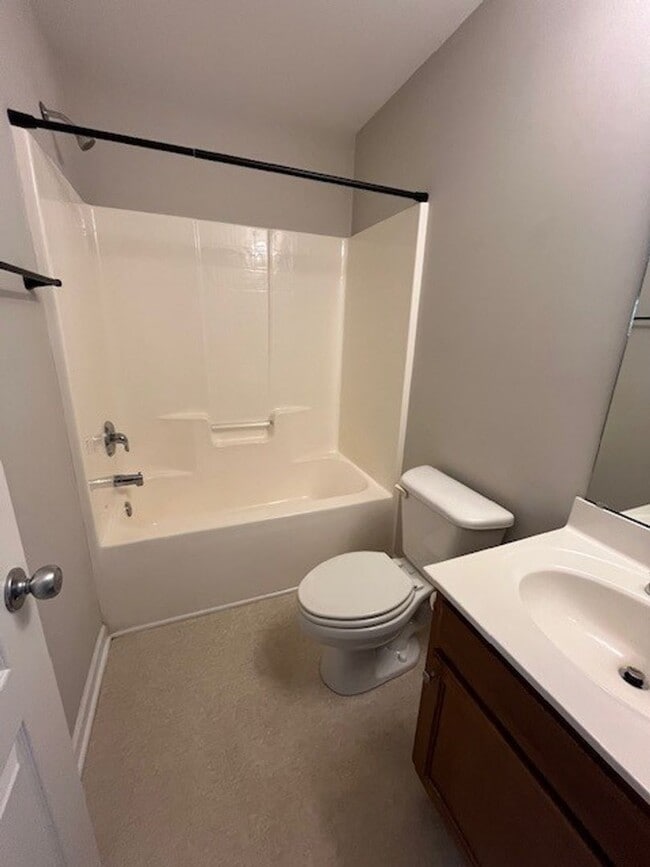 Building Photo - Welcome to this well-appointed 3-bedroom, 2-bath home in Leland, NC