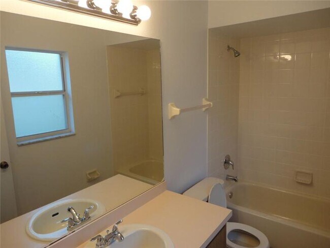 Building Photo - 120 N Cervidae Dr