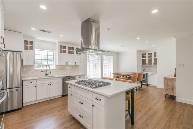 Building Photo - 3909 Trail Lake Dr