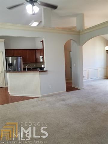 Building Photo - 175 Spinner Dr