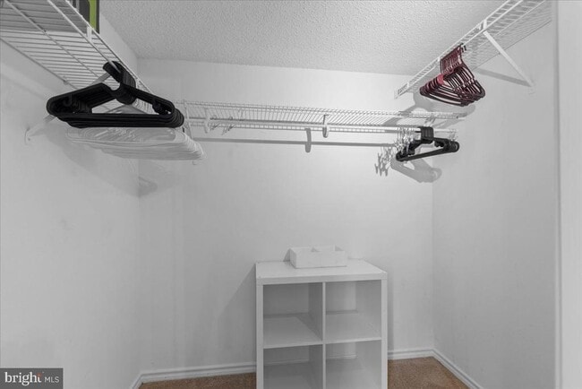 Building Photo - 1524 Lincoln Way