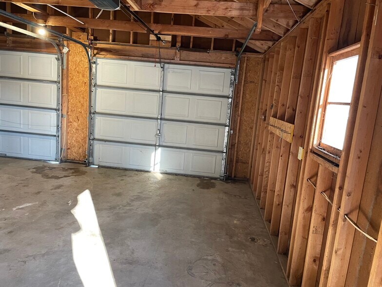 Building Photo - 407 Glendale Blvd