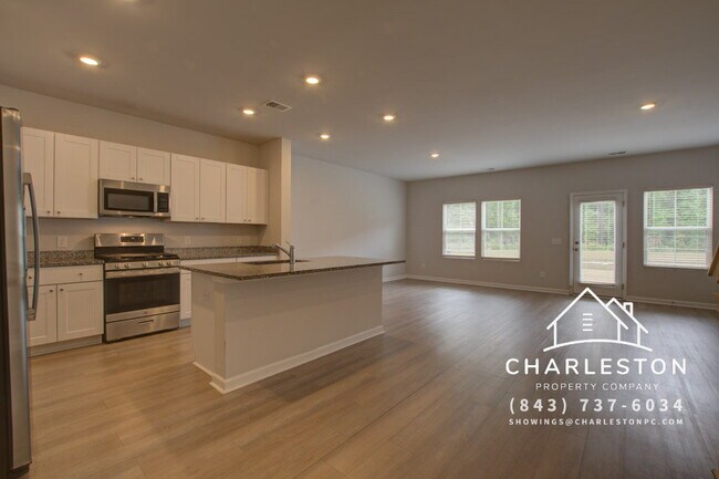 Building Photo - 4105 Quincy Adams Ln