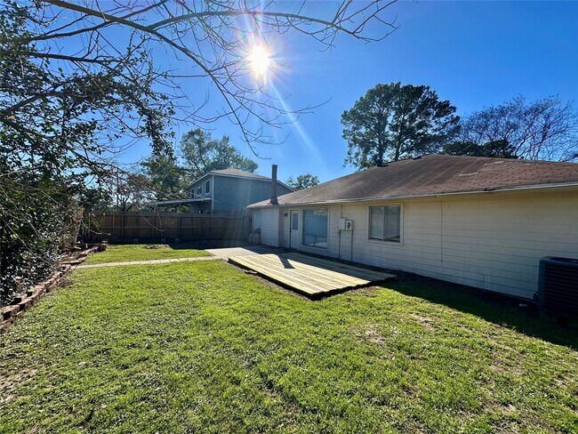 Building Photo - 21706 Nickerton Ln