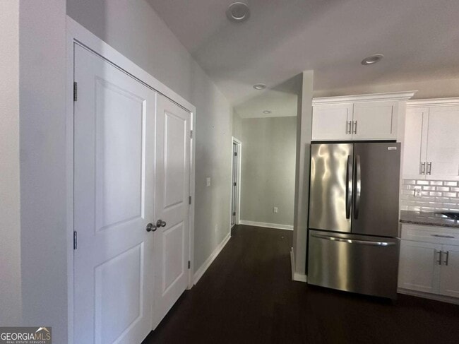 Building Photo - 1536 Montreat Ave SW