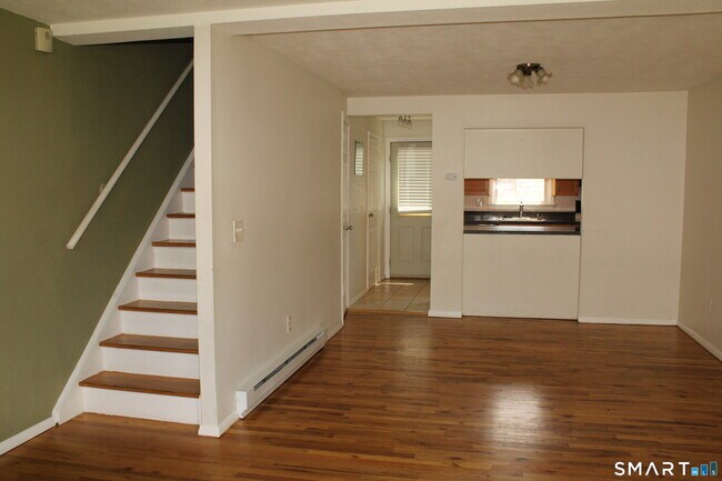Building Photo - 43 Hiltbrand Rd