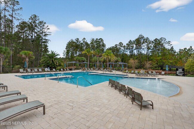 Building Photo - 105 Wye Rd