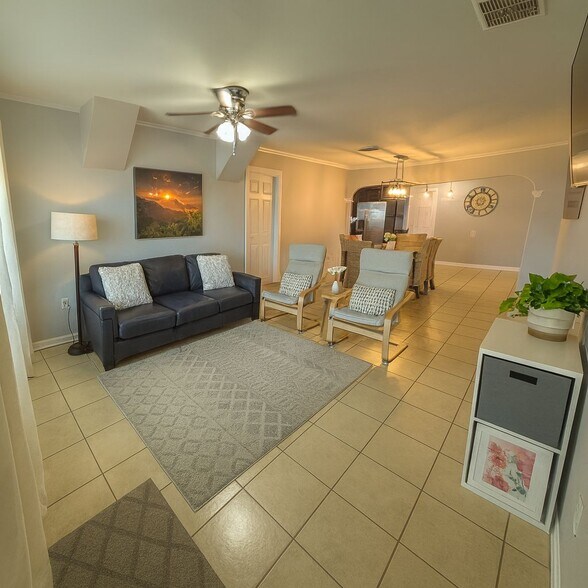Building Photo - 103 Bernice Dr